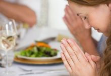 simple prayer before meal catholic